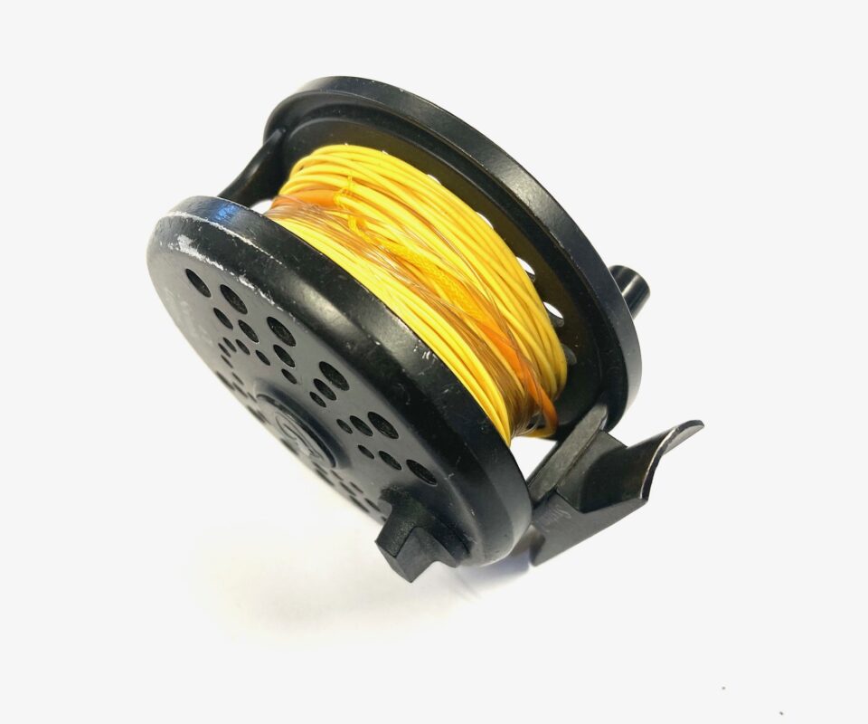 Alternative view of Scientific Angler System 67L Fly Reel With Spare Spool