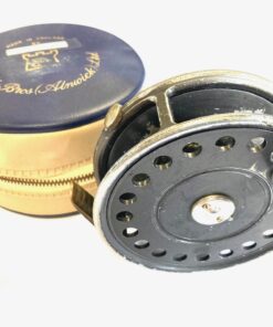 Hardy St John 3 7/8″ trout fly reel in Hardy case