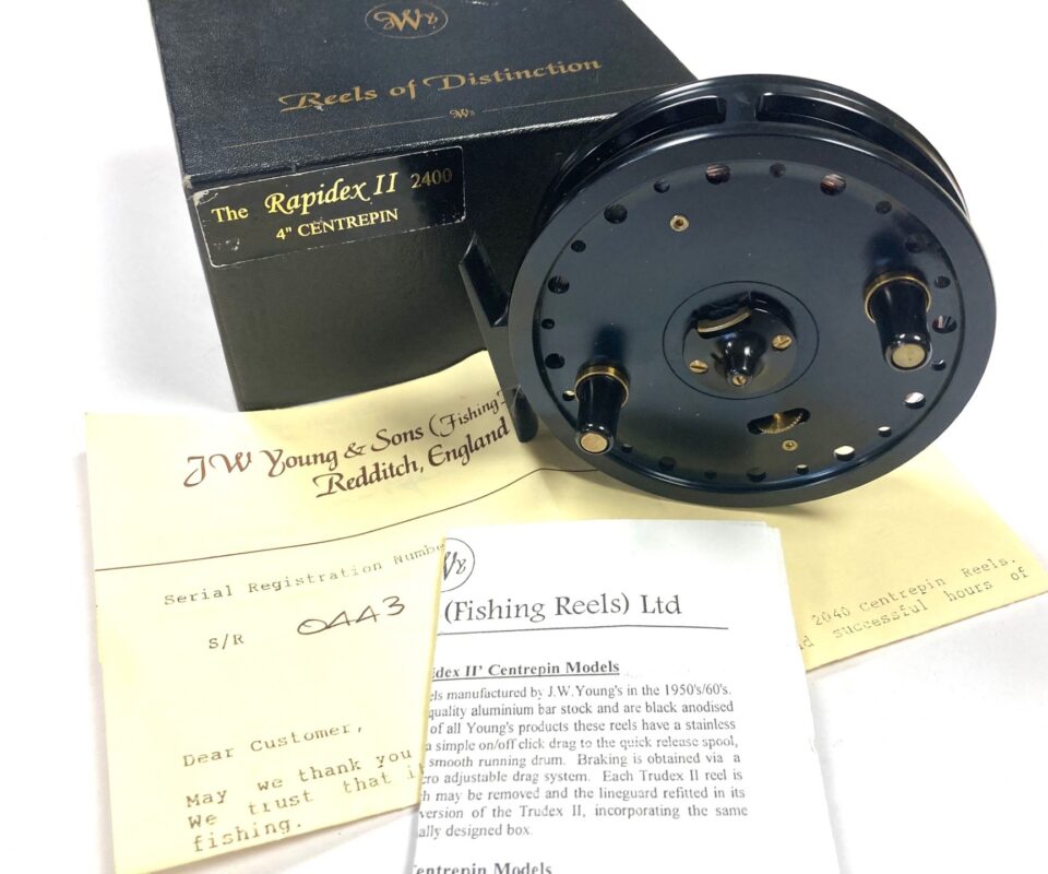 J W Young & Sons The Rapidex II 2400 4″ Centrepin trotting reel superb with box