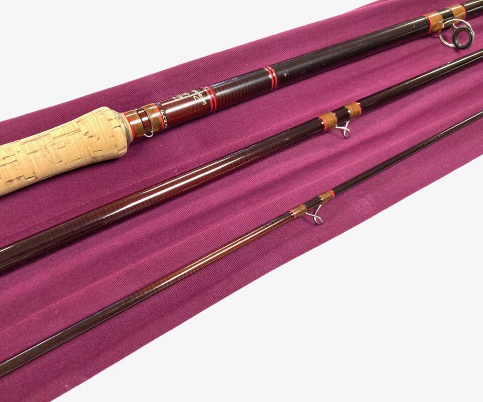 Alternative view of Hardy Sovereign Salmon Fly rod 15′ 6″ three piece carbon #10 Spey Tweed fly casting with bag super condition