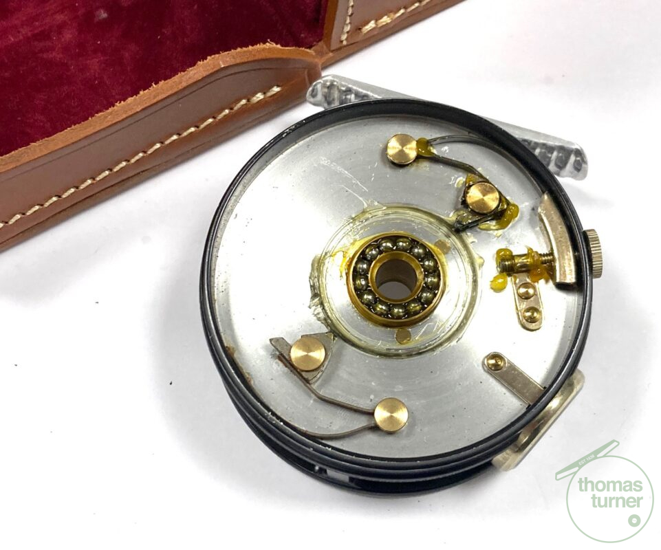 Hardy Perfect 2 7/8″ MK II Narrow Drum RHW Spitfire Repro Reel Ltd
