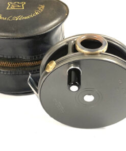 Hardy Perfect 3 7/8″ trout fly reel with line guard and pouch MINT