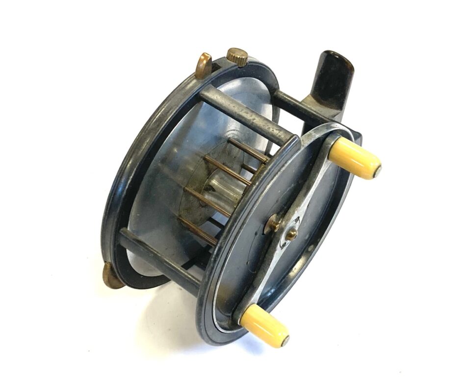 Hardy Silex Crossbar 4.5″ Vintage Casting Reel