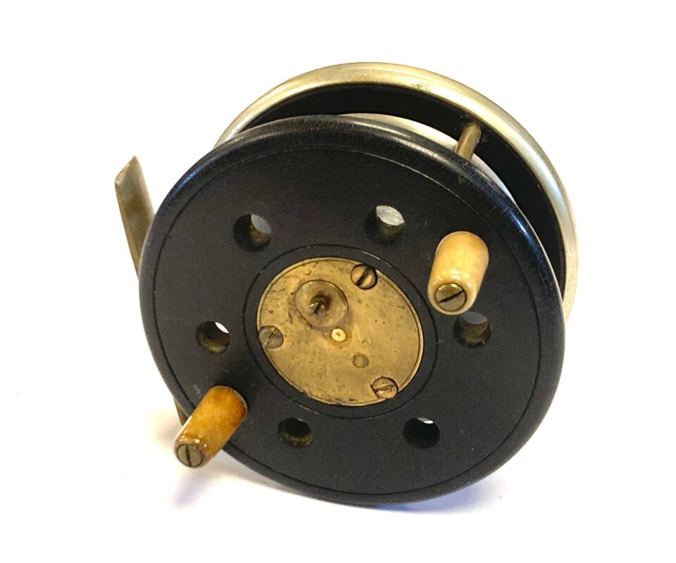 Alternative view of Unnamed D Slater Newark Patent Combination reel 3.5" with line guide