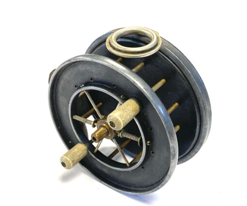Alternative view of Alex Martin Of Glasgow 3.5" Aerial Popular Trotting Reel RARE