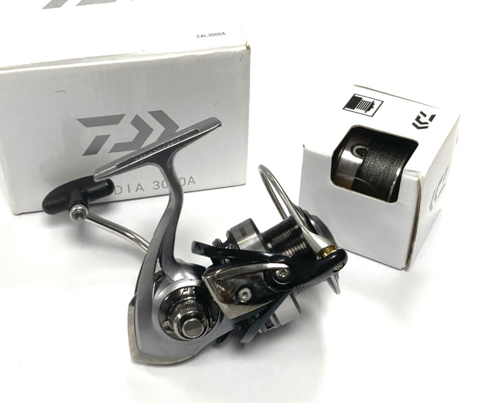 Daiwa Caldia 3000A Lure Jig Fishing Fixed Spool Reel With S/Spool & Box MINT
