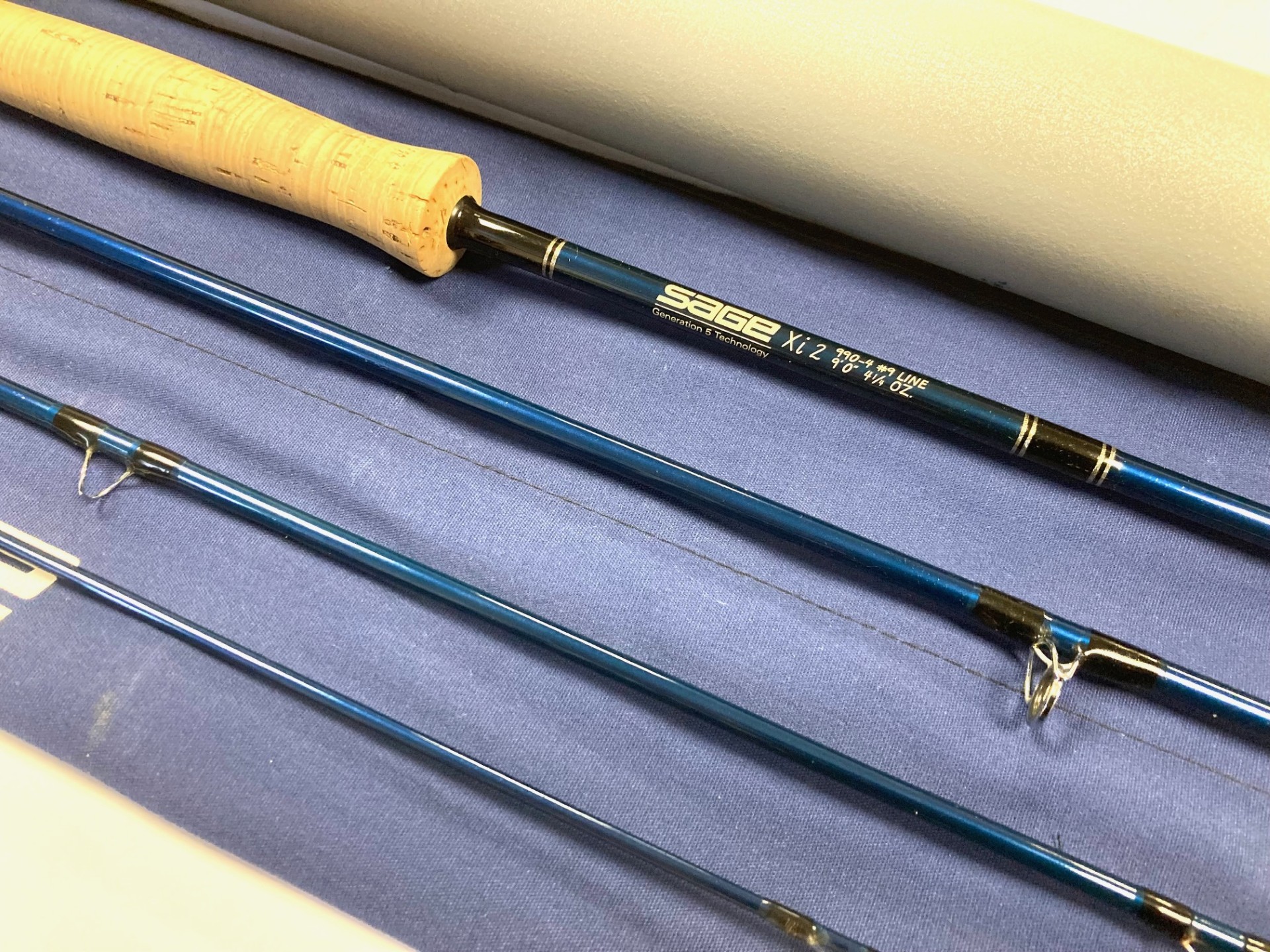 Sage Xi2 9′ 4 Piece Carbon Saltwater Fly Rod #9 4 14oz Fine With