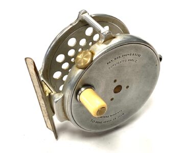 Alternative view of Hardy Bougle 3&Prime; Dry Fly Fishing Reel 1925 Fine Condition