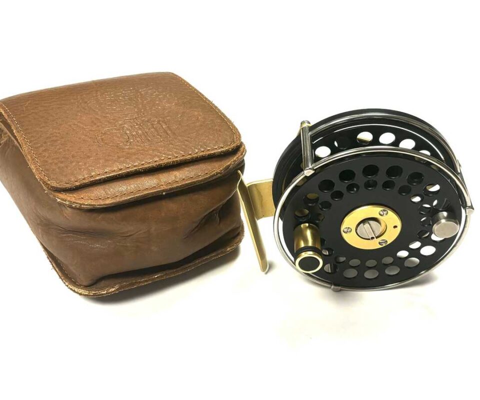 Ari Hart Lake Taupo F3 4247 Reel With Original Case Fine Condition