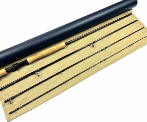 Thomas and Thomas SOLAR 9′ Trout / Salt Water Fly Rod Line #11 With Bag & Tube