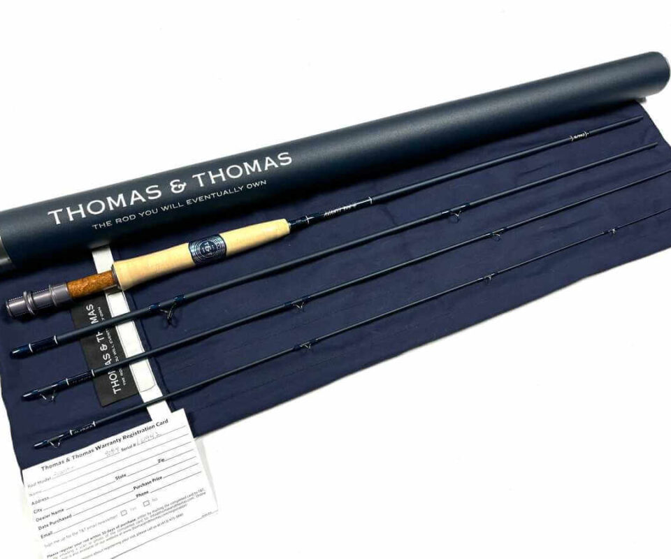 Thomas and Thomas AVANTT 9' Trout / Salt Water Fly Rod Line #4 With Bag & Tube NEW MINT