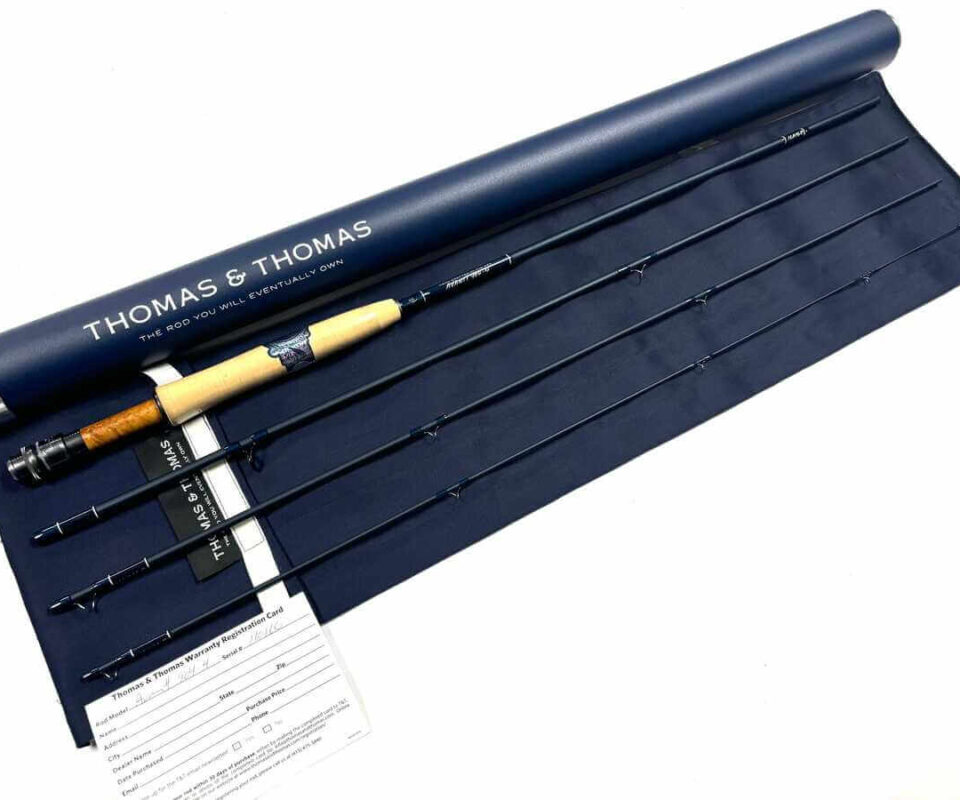 Thomas and Thomas AVANTT 9' Trout / Salt Water Fly Rod Line #4 With Bag & Tube NEW MINT