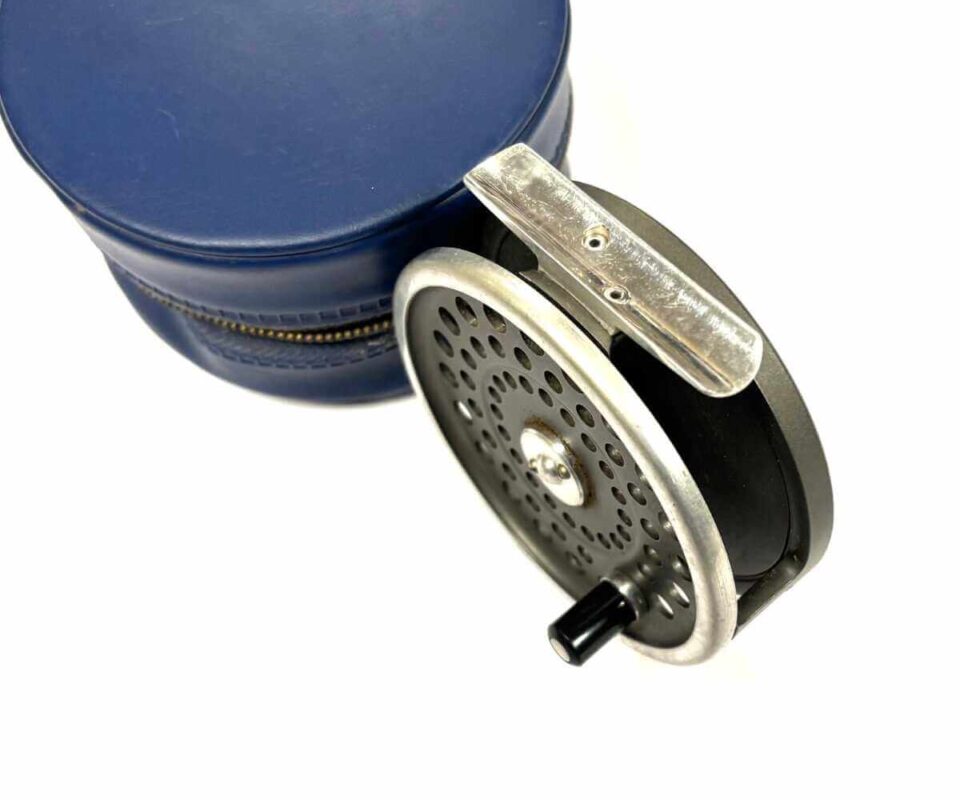   Hardy Marquis #8/9 fly reel, 2 spare spools & padded case