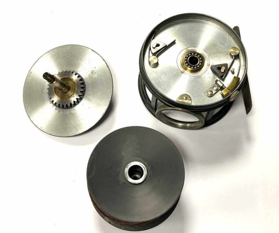   Hardy Perfect 4.25″ Salmon Fly Reel With Line Guard Silk Line Rare