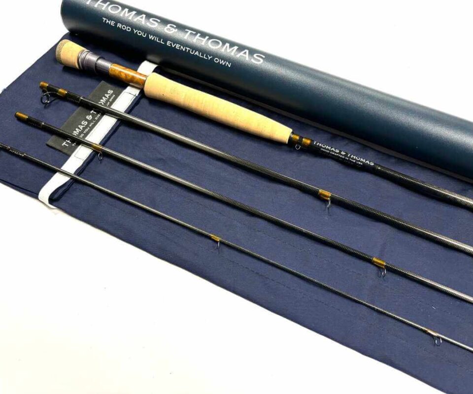   Thomas and Thomas CONTACT 11′ 3″ Trout Fly Rod Line #3 With Bag & Tube