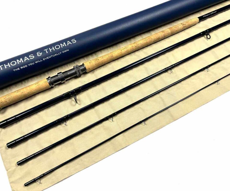   Thomas and Thomas DH 15′ Salmon Spey Fly Rod 5 Piece Line #10 With Bag & Tube Fine