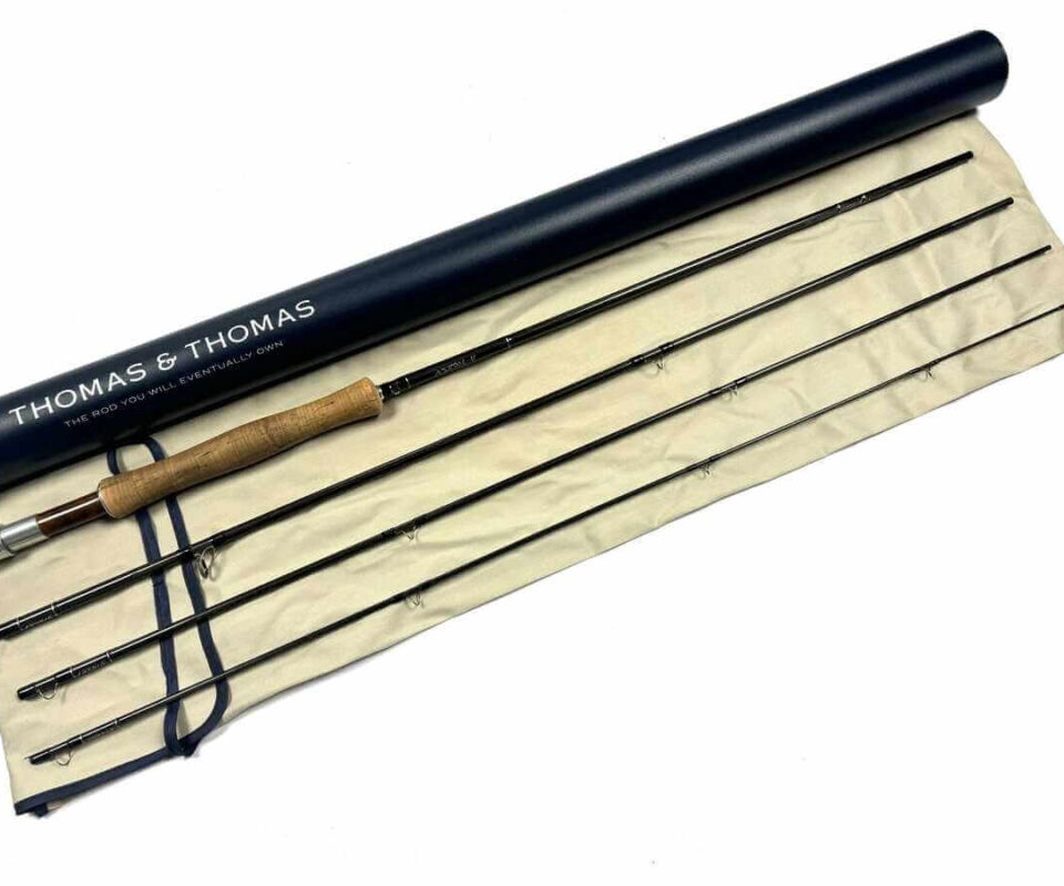   Thomas and Thomas NS II Distance 9′ Trout / Salt Water Fly Rod Line #6 With Bag & Tube Excellent Condition