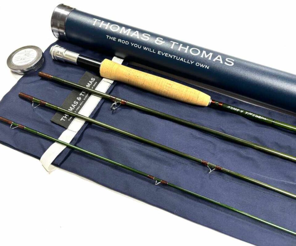   Thomas and Thomas NS 9′ Trout / Salt Water Fly Rod Line #5 With Bag & Tube