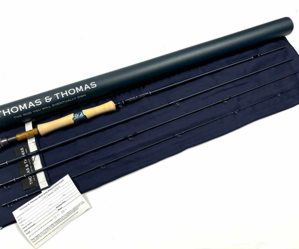   Thomas and Thomas AVANTT 10′ Trout / Salt Water Fly Rod Line #4 With Bag & Tube MINT WARRANTY