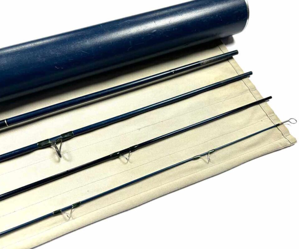   Thomas and Thomas HII 9′ Trout / Salt Water Fly Rod Line #8S With Bag & Tube