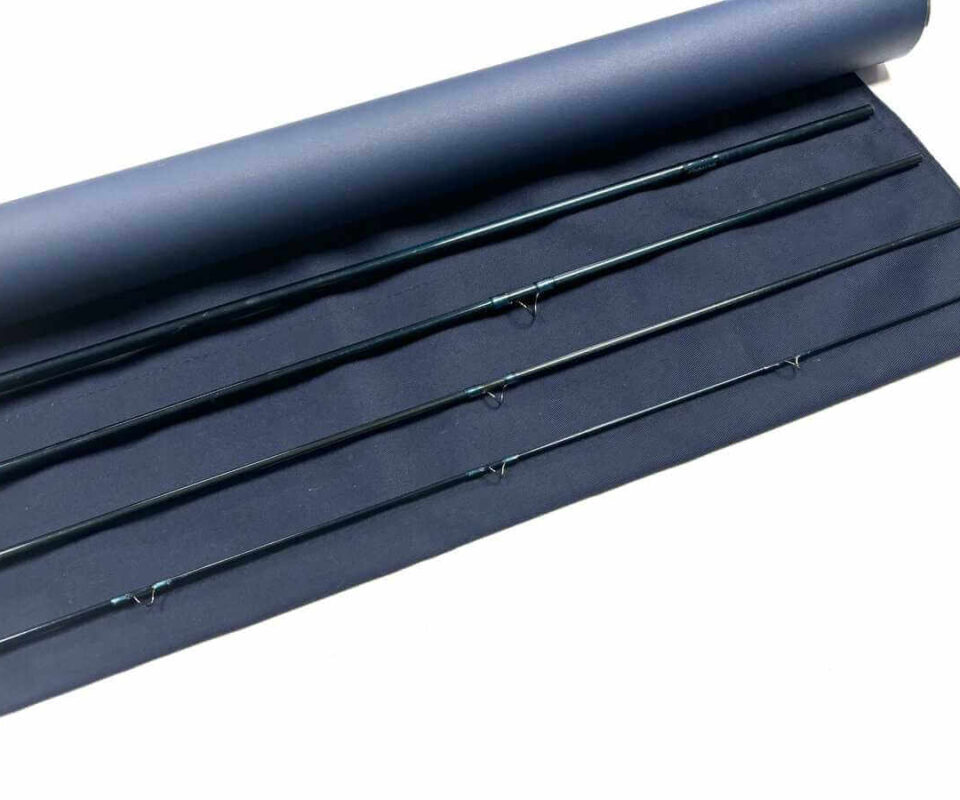   Thomas and Thomas SPIRE 10' Trout / Salt Water Fly Rod Line #5 With Bag & Tube
