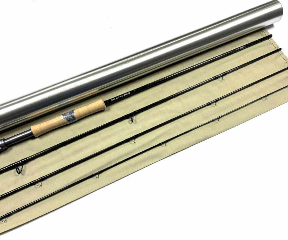   Thomas & Thomas DNA Switch 10′ Line #8 Graphite Trout / Salt Water Fly Rod With Bag & Tube MINT