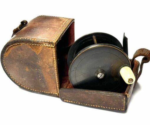   Chas Farlow Maker 3″ Brass Plate Wind With Original Leather Reel Case