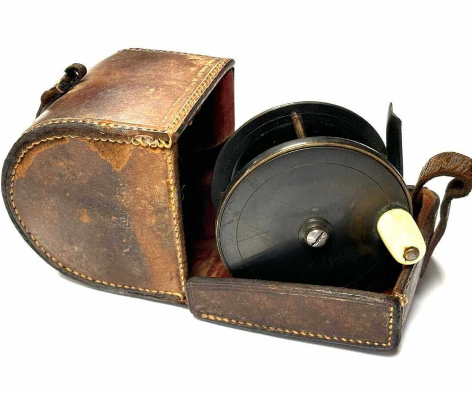   Chas Farlow Maker 3″ Brass Plate Wind With Original Leather Reel Case