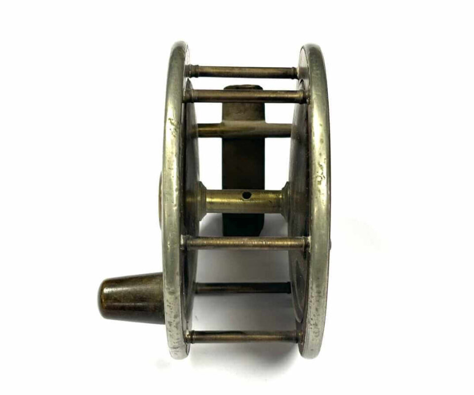   Scottish Perth Pattern 5″ Salmon Wood & Brass Fly Reel