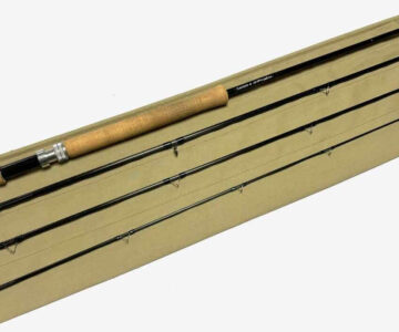   Thomas & Thomas SW 10′ Line #7 Graphite Trout / Salt Water Fly Rod With Bag