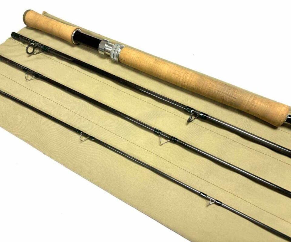   Thomas & Thomas SW 10′ Line #7 Graphite Trout / Salt Water Fly Rod With Bag