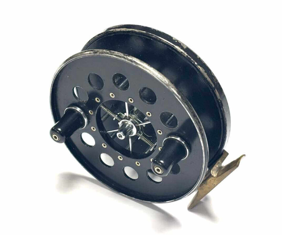   Allcock C815 Aerial Vintage 4.5″ Reel Classic User Spins Well