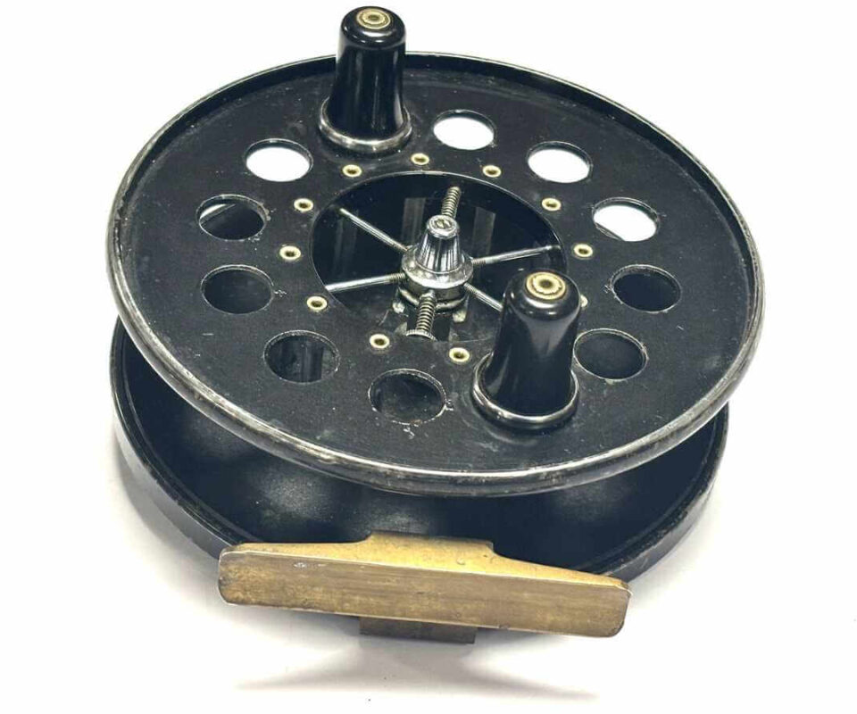   Allcock C815 Aerial Vintage 4.5″ Reel Classic User Spins Well