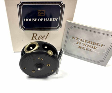   Hardy St George Junior 2 9/16″ Trout Fly Reel RHW Line Guide & Leather Case MINT
