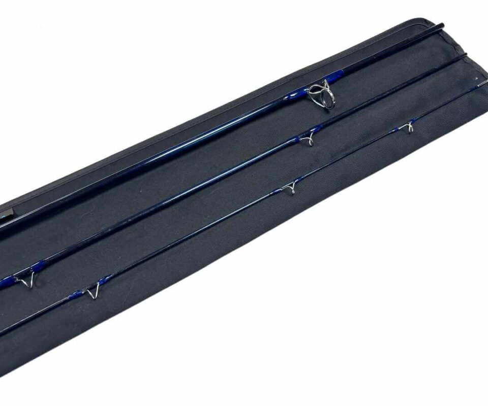  Loop Color Concept Blue Line Salt 9’ Three Piece Line #5 Adapted Graphite Fly Rod