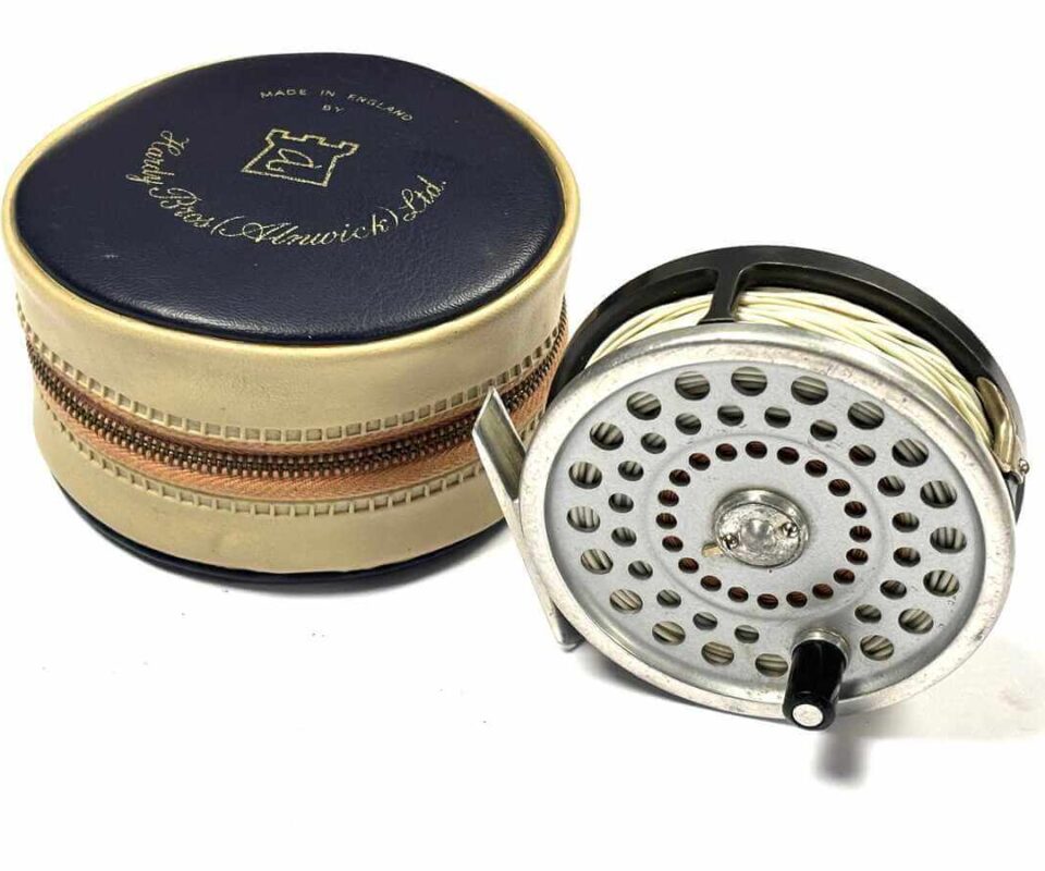 Hardy Marquis #8/9 Trout Fly Reel Right Or Left Hand wind With Case