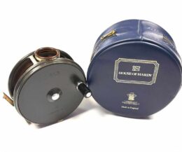   Hardy Perfect 3 5/8″ Alloy Fly Reel With Smoke Red Guide With Case Fine Condition