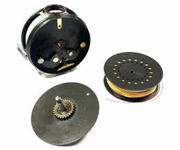   Hardy Perfect 3 5/8″ Alloy Fly Reel With Smoke Red Guide With Case Fine Condition