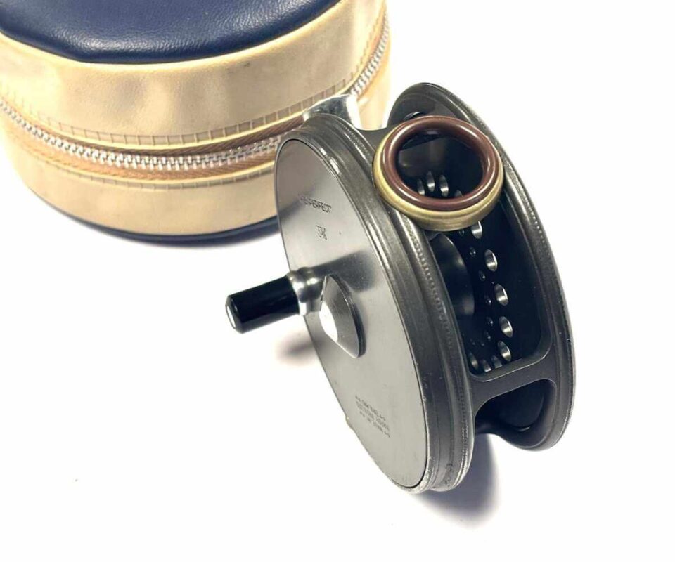   Hardy Perfect 3 3/8″ Alloy Fly Reel With Smoke Red Line Guard & Case