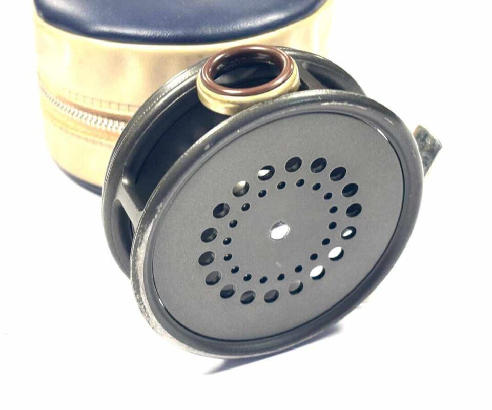   Hardy Perfect 3 3/8″ Alloy Fly Reel With Smoke Red Line Guard & Case