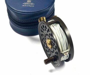   Hardy LRH Golden Lightweight 3 1/8″ Trout Fly Reel With Hardy DT5F Line & Pouch