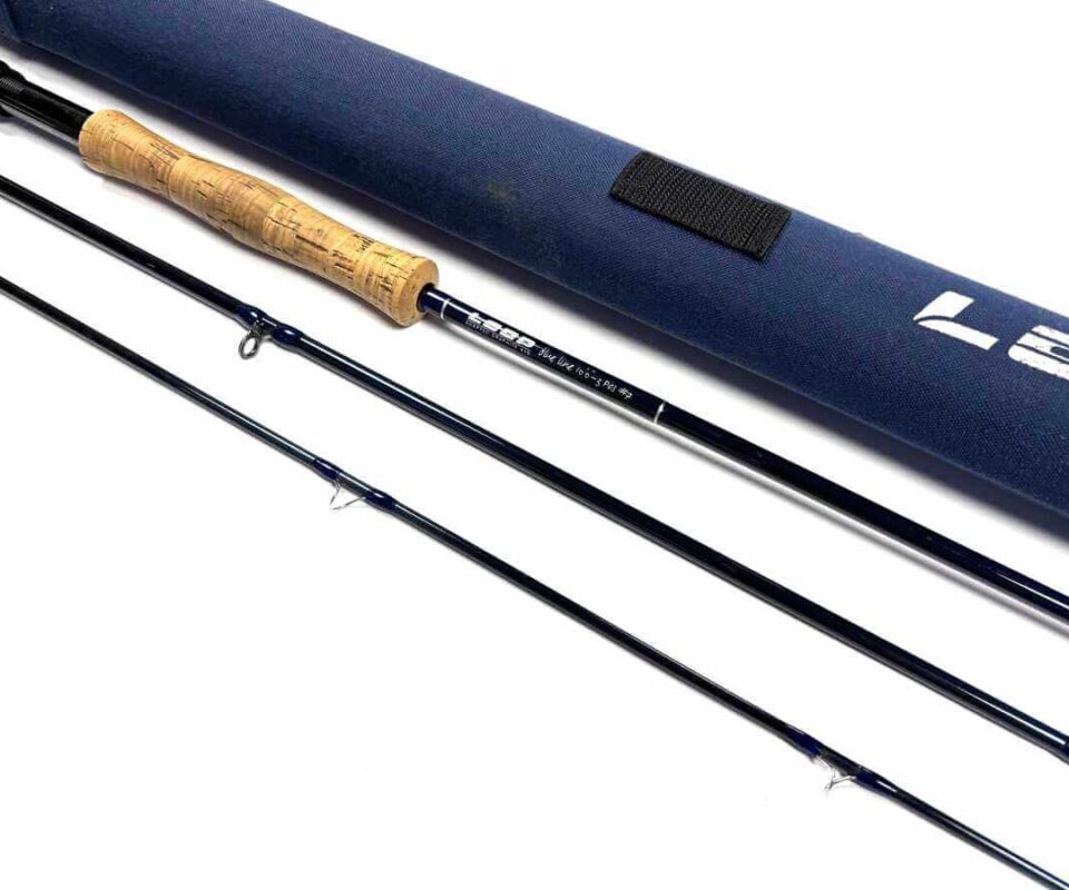   Loop Blue Line 10′ 3 Piece Carbon Fly Rod #7 With Bag & Tube