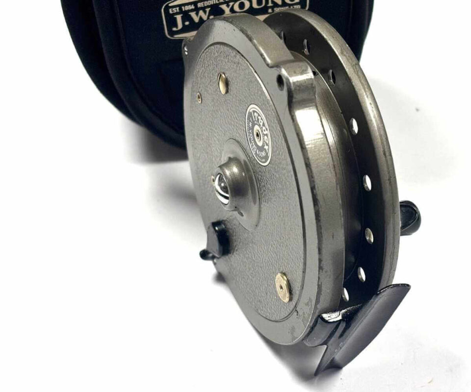   J W Young & Sons Ltd 4″ Trudex Centrepin Trotting Reel