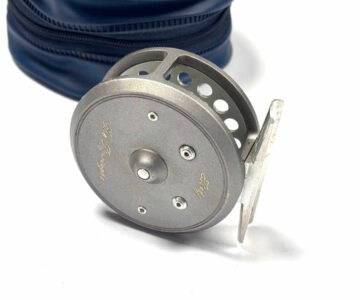   Hardy the Flyweight 2 1/2″ alloy brook trout fly reel with case