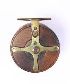 Alternative view of Unknown wood and brass Nottingham 3 1/2 " Casting reel