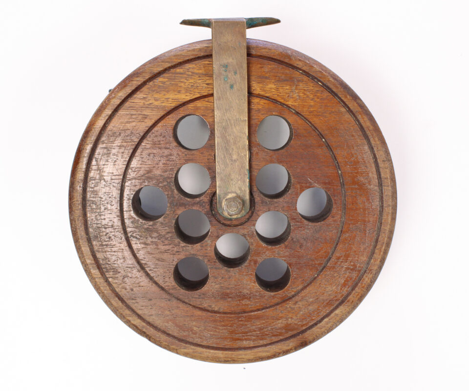 Alternative view of Unknown wood brass Scarborough 10 " Casting reel