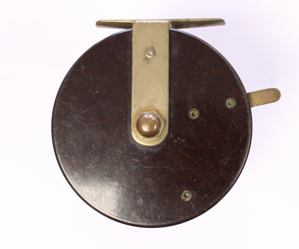   Unknown Bakelite Nottingham 4 " Casting reel