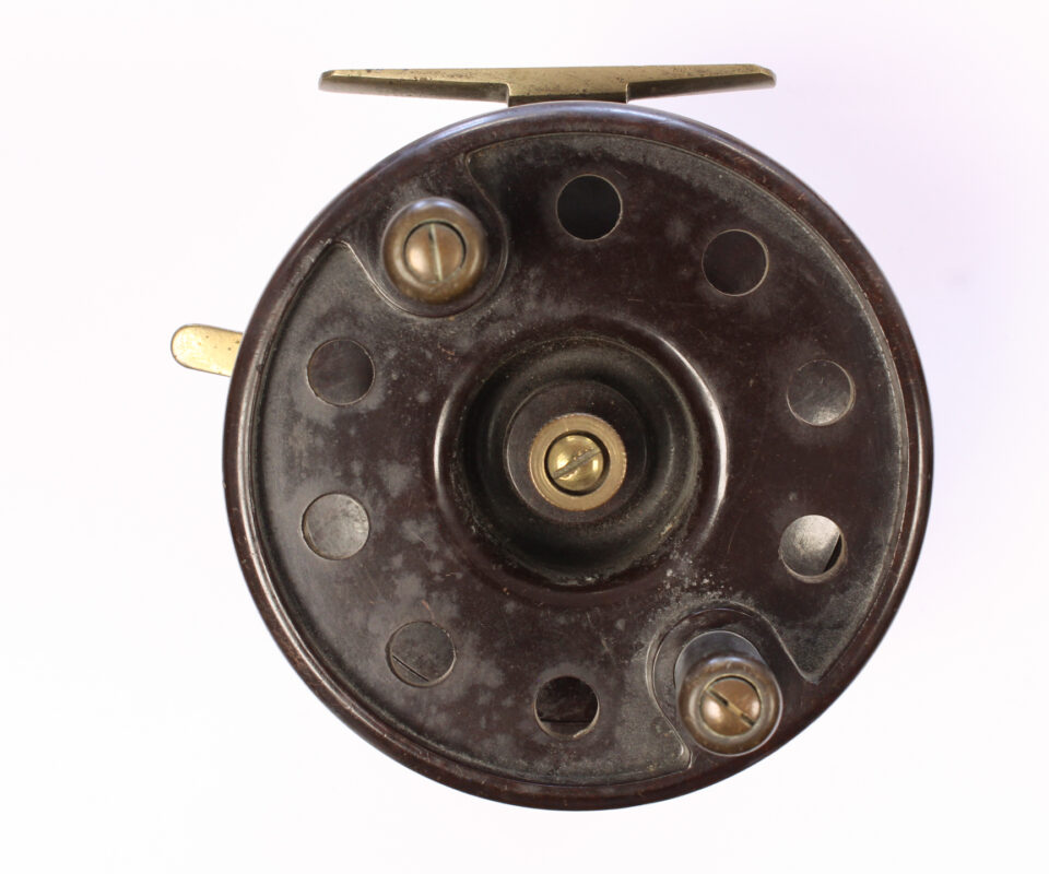 Alternative view of Unknown Bakelite Nottingham 4 " Casting reel