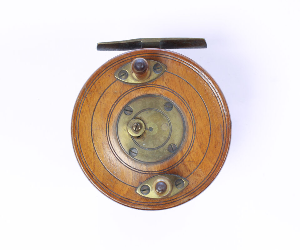 Alternative view of Unknown brass and wood Nottingham 3 1/2 " Casting reel
