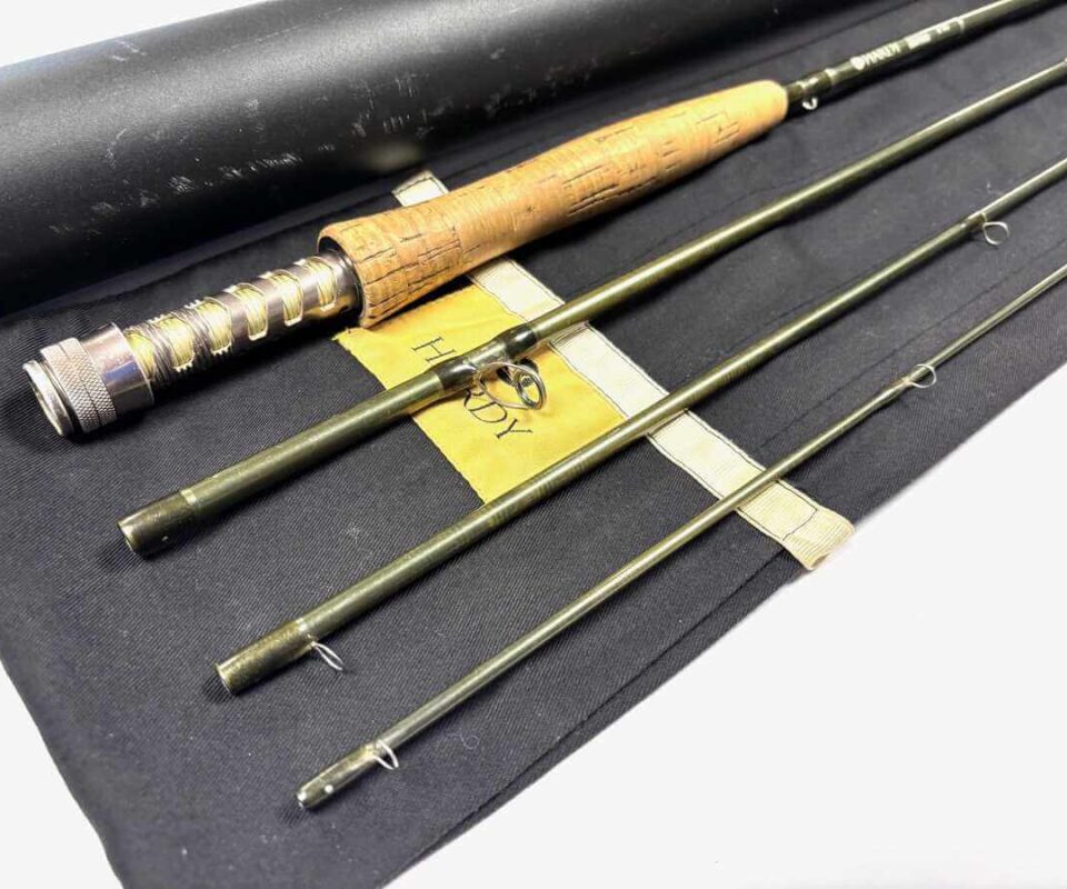   Hardy Zenith Sintrix 9′ Four Piece Graphite Fly Rod #6 With Bag & Tube